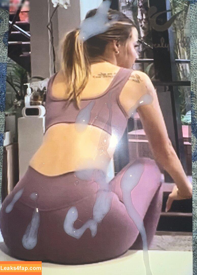 Cum Tributes / nikasofie leaked photo photo #0564