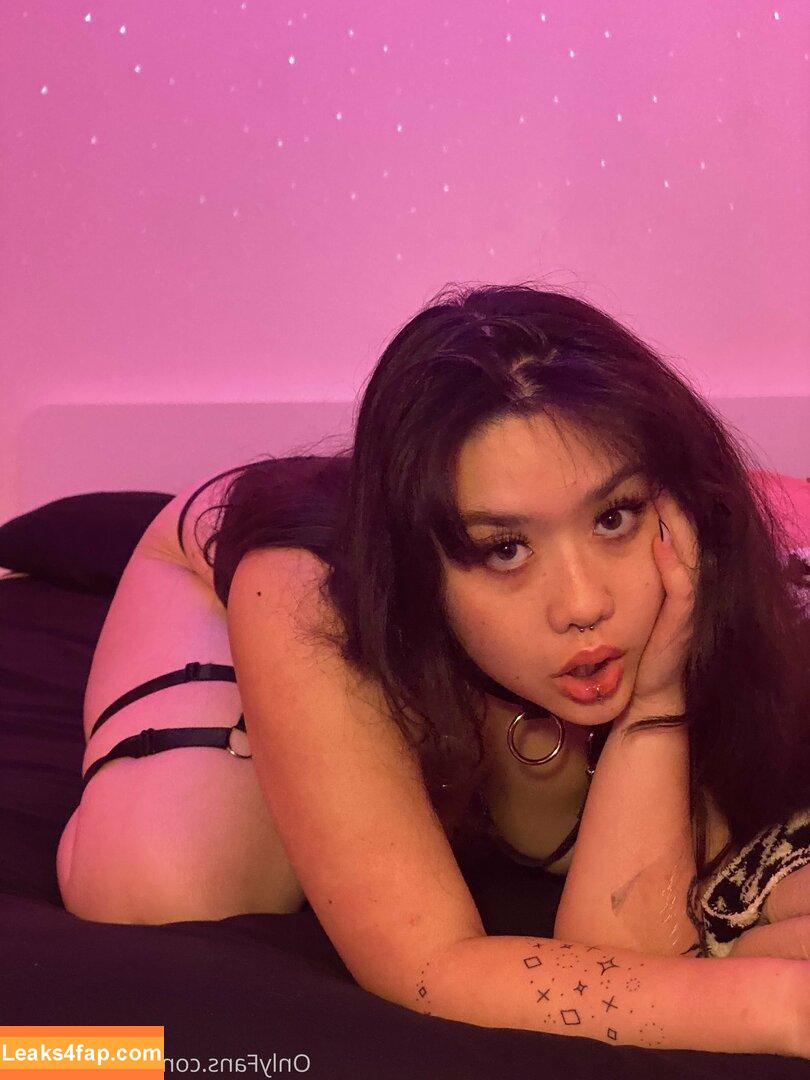 cumdumplin /  leaked photo photo #0090