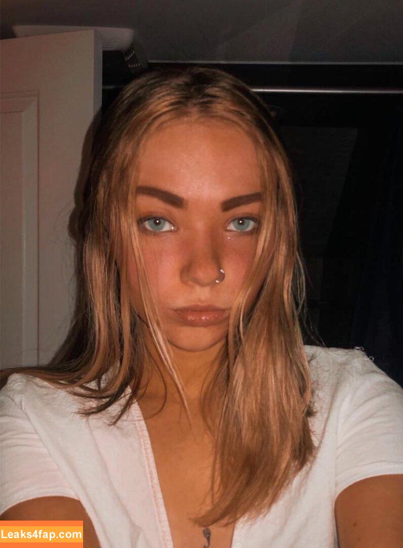 cumuncher / cuc_mber leaked photo photo #0009