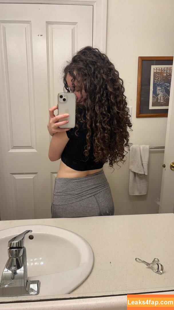 curlykinkycutie / curlycoilycutie / curlycutiexs leaked photo photo #0007