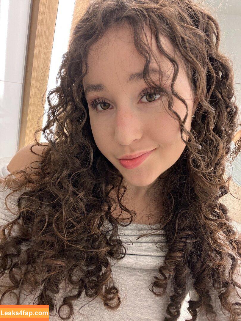 curlykinkycutie / curlycoilycutie / curlycutiexs leaked photo photo #0038