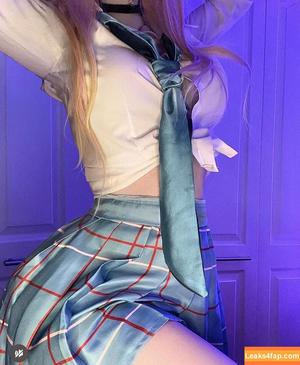 curssedkitty photo #0002