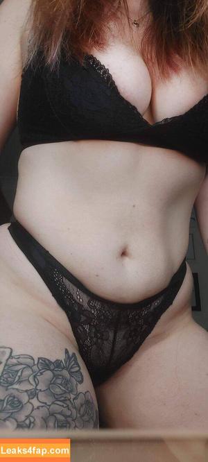 curvy_ali photo #0024