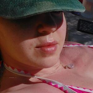curvy_ali photo #0026