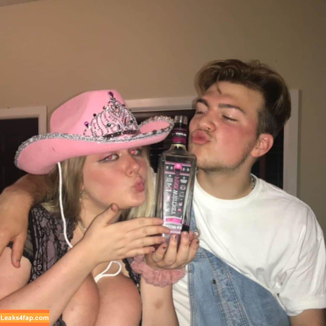 Curvy Goddesses / curvy-goddess / curvy_goddess_ / littlecurvygoddess leaked photo photo #0327