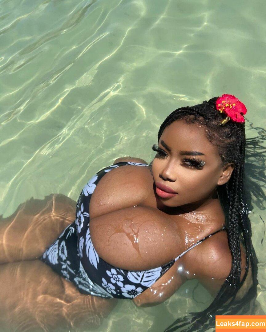 Curvy Goddesses / curvy-goddess / curvy_goddess_ / littlecurvygoddess leaked photo photo #0729