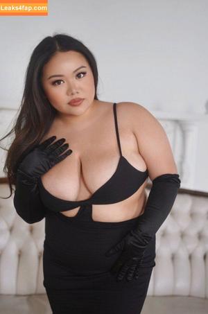 Curvy Goddesses photo #0093