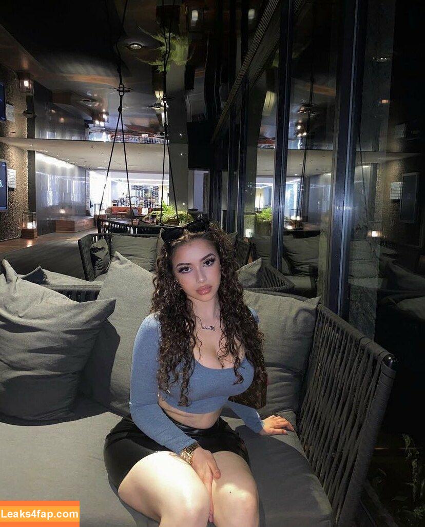 Curvy Goddesses / curvy-goddess / curvy_goddess_ / littlecurvygoddess слитое фото фото #1114