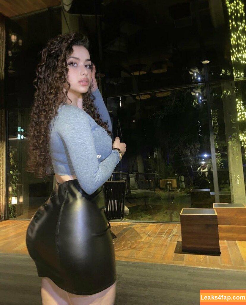 Curvy Goddesses / curvy-goddess / curvy_goddess_ / littlecurvygoddess слитое фото фото #1115