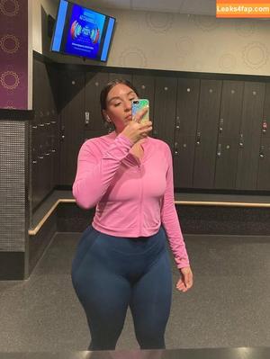 Curvy Goddesses photo #1860