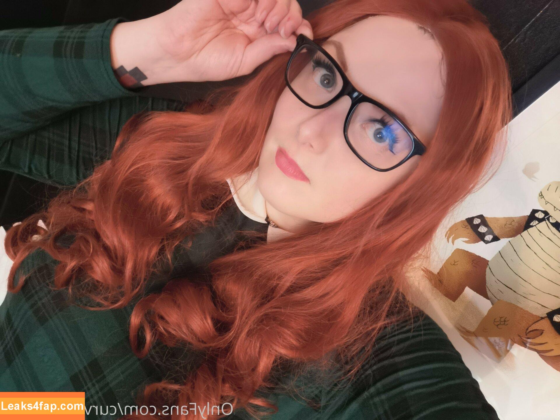 Curvyandnerdy / curvyandnerdybookblog leaked photo photo #0028
