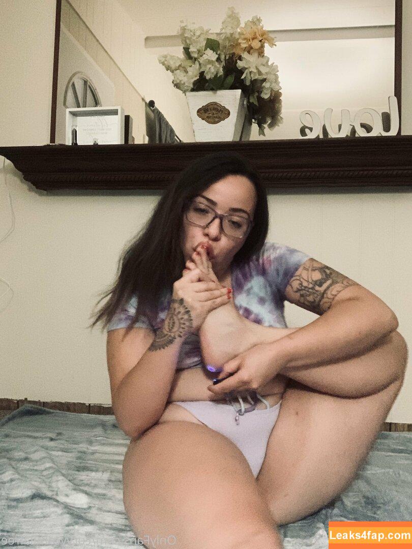 curvycamilafree / camillembaye leaked photo photo #0030