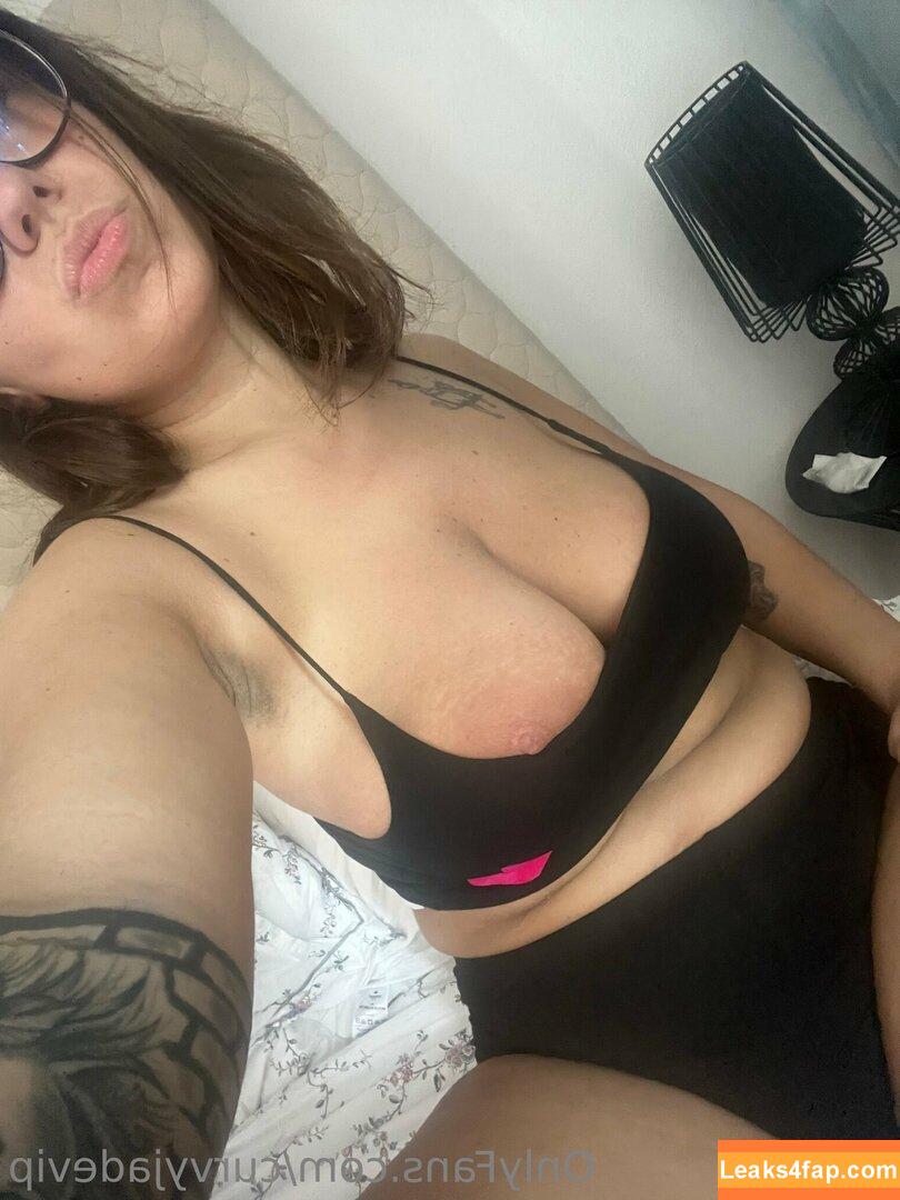curvyjadevip /  leaked photo photo #0040