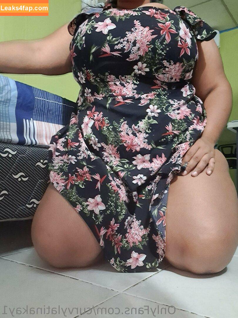 curvylatinakay1 / curvy_capricorn leaked photo photo #0056