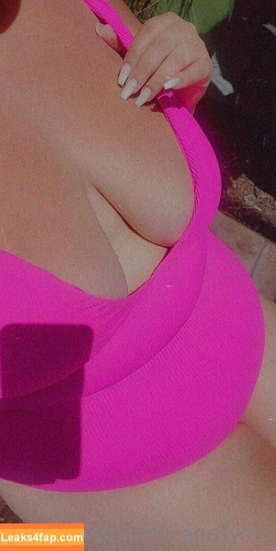 curvymama2021 /  leaked photo photo #0143