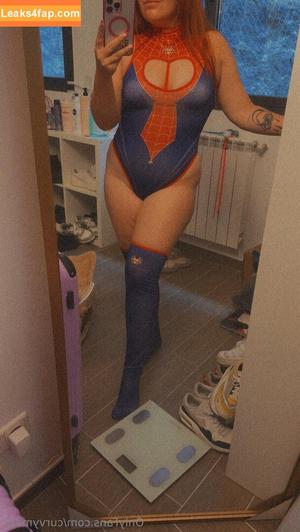 curvymask photo #1916