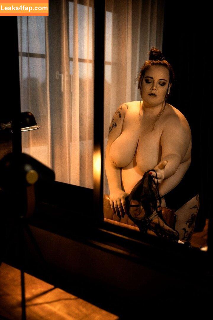 Curvyvanni leaked photo photo #0027