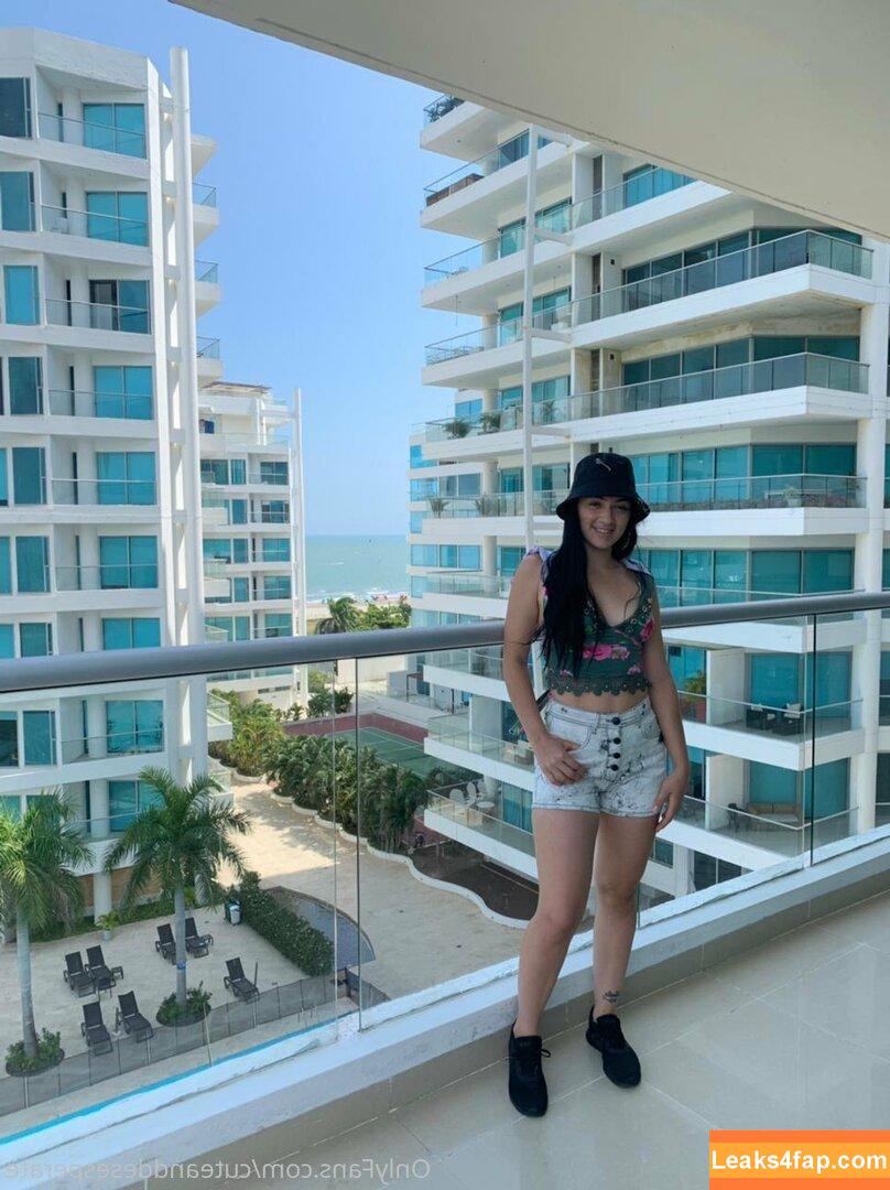 cuteanddesesperate / camcountry leaked photo photo #0028