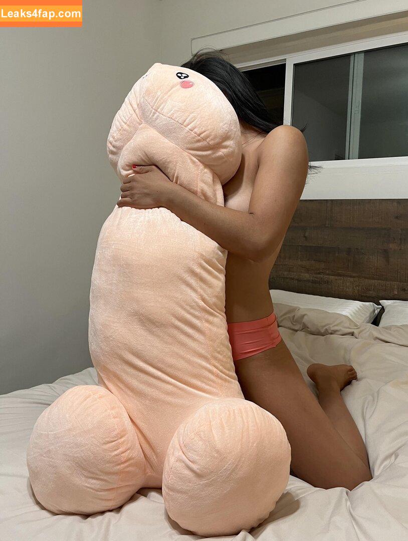 Cuteandnice10 / cute17061 leaked photo photo #0006
