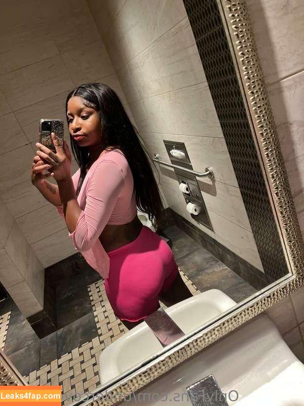 cuteedimpless / Imsopetitee / cutedimples21 leaked photo photo #0002