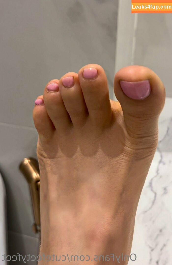 cutefeetyfeet / cutefeet_and_ leaked photo photo #0009