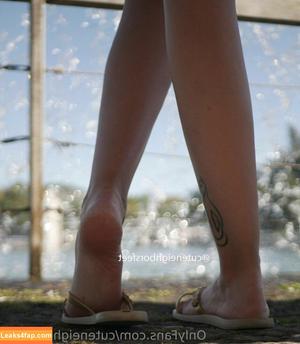 cuteneighborsfeet photo #0023