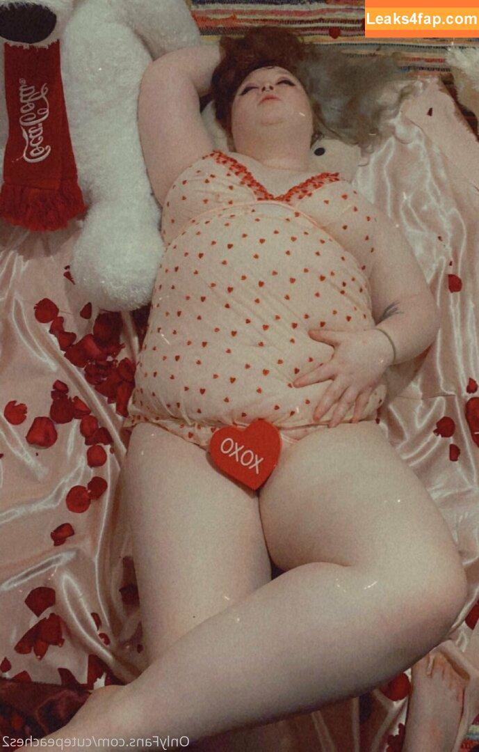 cutepeaches2 / cuteasf11 leaked photo photo #0008