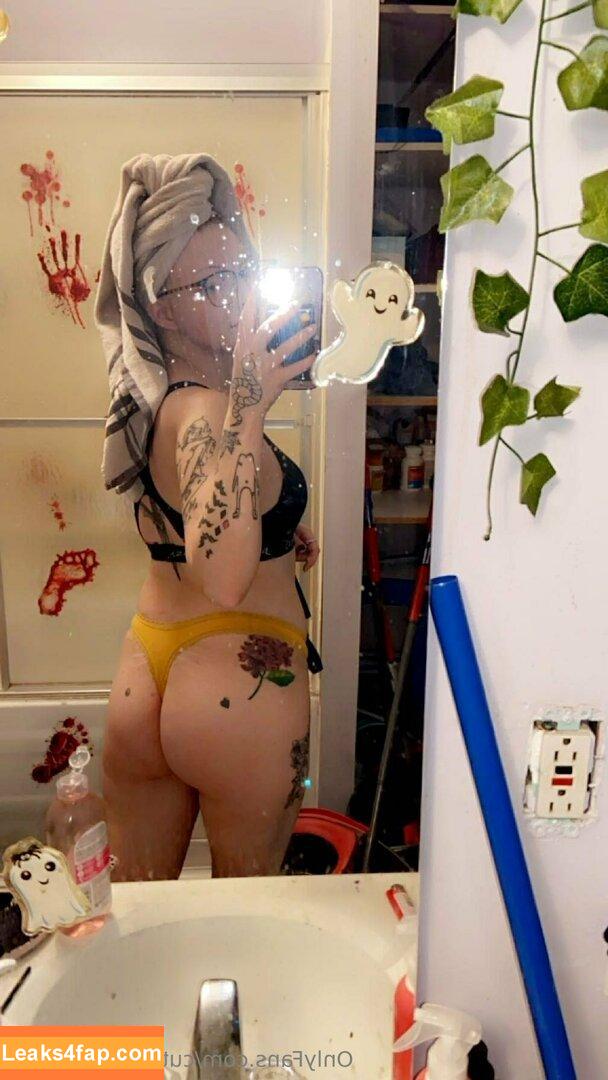 cutespookykitten /  leaked photo photo #0001