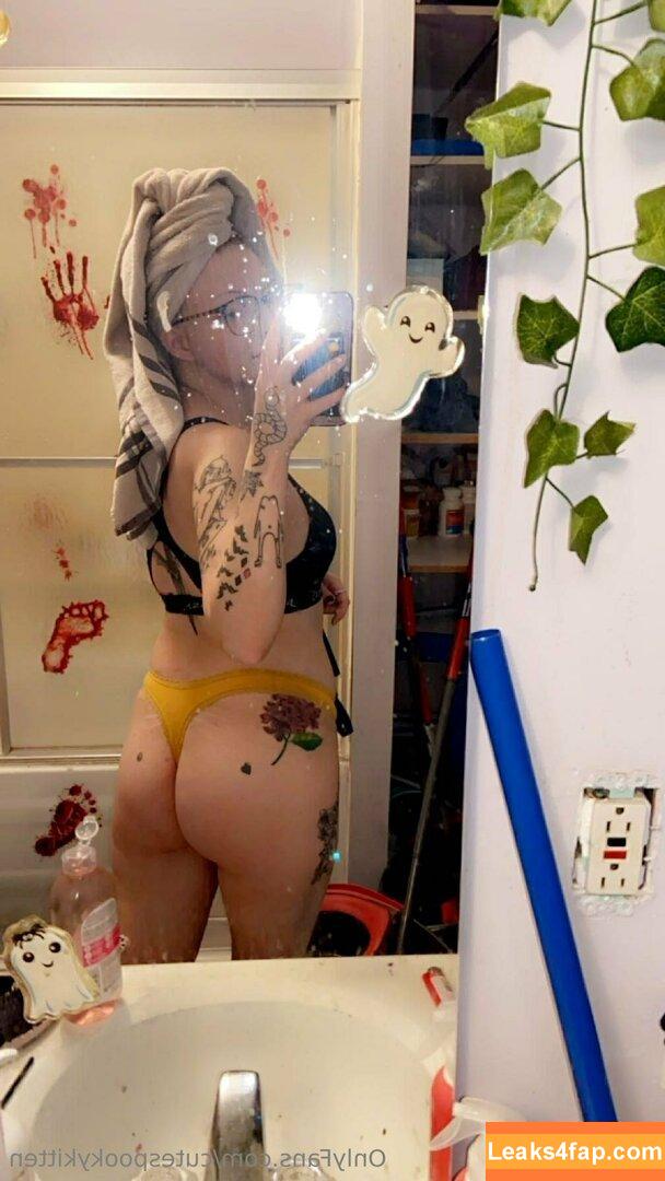 cutespookykitten /  leaked photo photo #0002