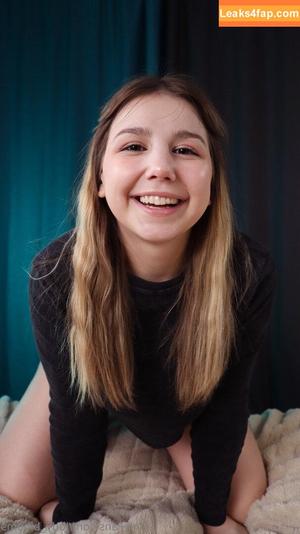 Cutest Smiles On photo #0006