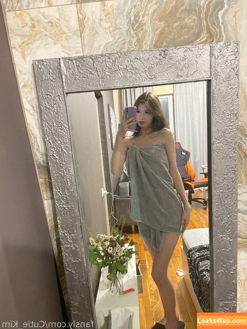 Cutie Kim / Cutie_Kim / cutiekim / cutiie_kim / https: leaked photo photo #0137