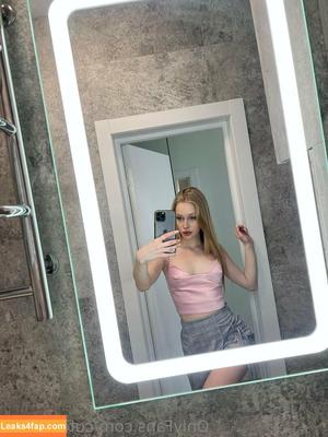 cutie_kira photo #0025