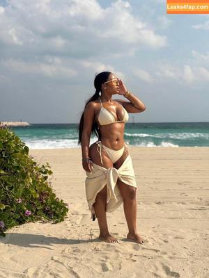 Cyan Boujee photo #0041