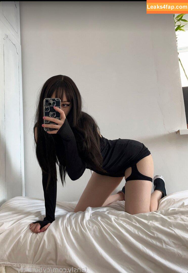 cyberkitty_____ / Cyberkitty / Dayana Yessembayeva слитое фото фото #0003