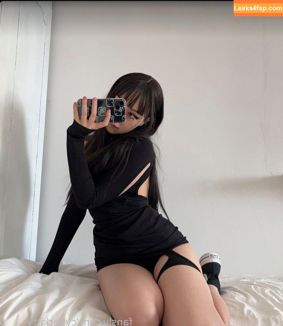 cyberkitty_____ / Cyberkitty / Dayana Yessembayeva слитое фото фото #0005