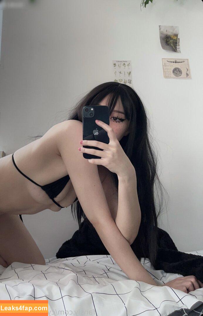 cyberkitty_____ / Dayana Yessembayeva / cyberkitty leaked photo photo #0382