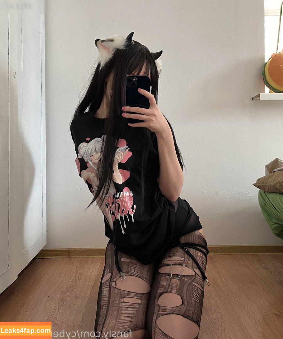 cyberkitty_____ / Dayana Yessembayeva / cyberkitty leaked photo photo #0401