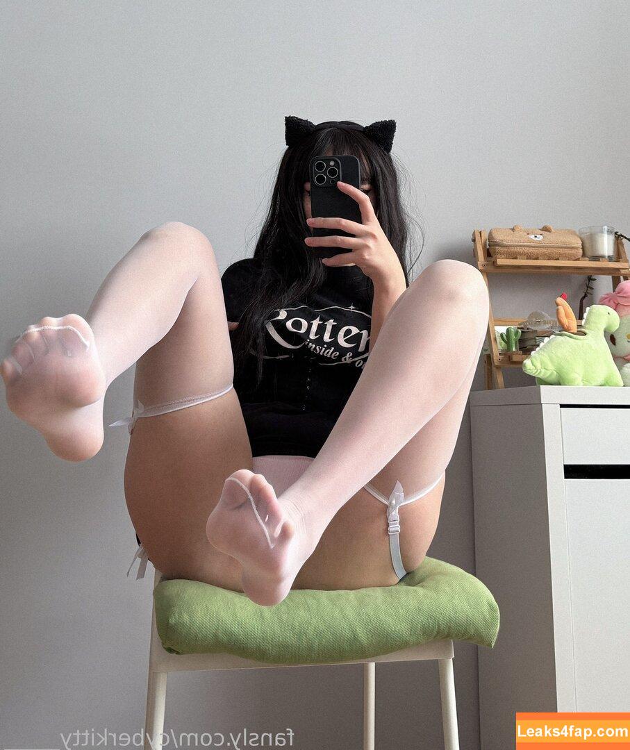 cyberkitty_____ / Dayana Yessembayeva / cyberkitty leaked photo photo #1023