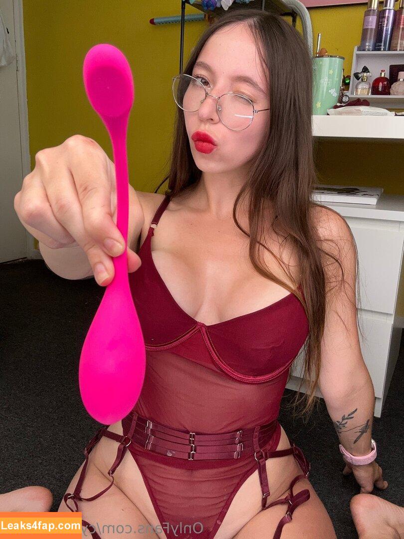 CyberlyCrush / cyberrulz21 leaked photo photo #0622