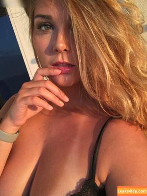 cybertits фото #0096