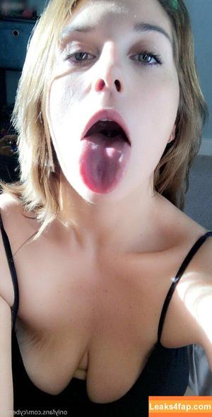cybertits фото #0995