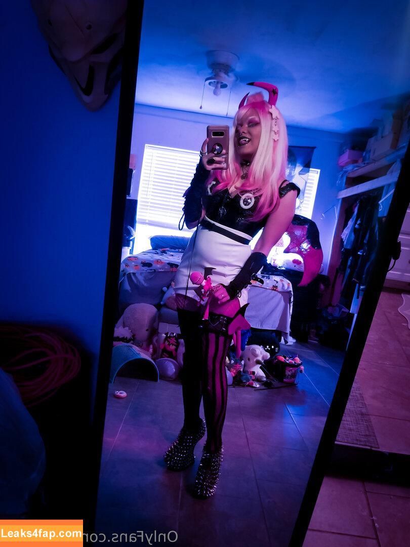 cybrtsuki /  leaked photo photo #0009