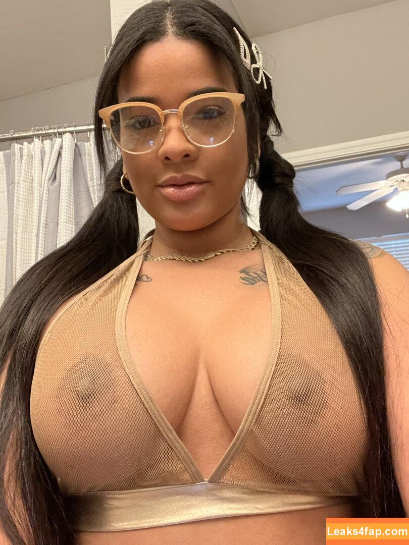 cynthiagarcia1212 / realcynthiag1212 leaked photo photo #1365