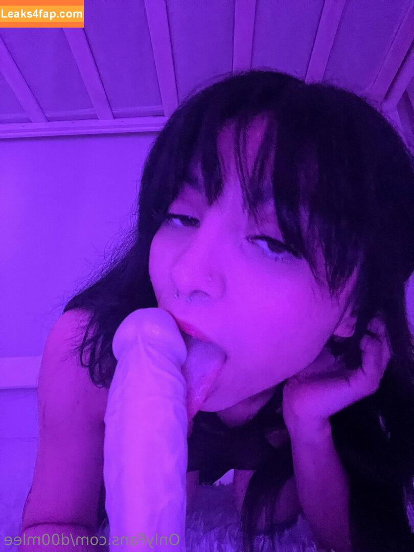 d00mlee / thotmegumi / d00m__ / d00mlee leaked photo photo #0003