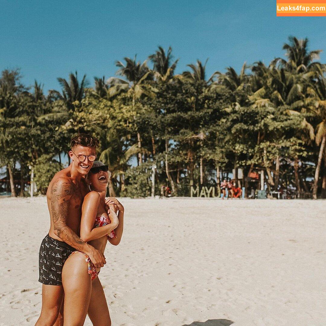 dabbleandtravel / Molly and Matt leaked photo photo #0010