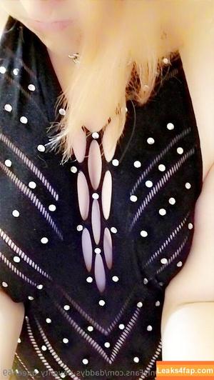 daddys_naughty_queen69 photo #0022