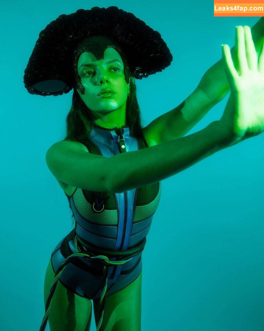 Dafne Keen / dafnekeen / lauradafne93 leaked photo photo #0167