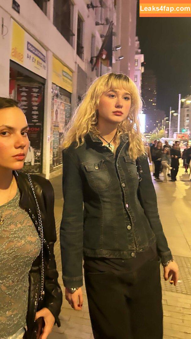 Dafne Keen / dafnekeen / lauradafne93 leaked photo photo #0249