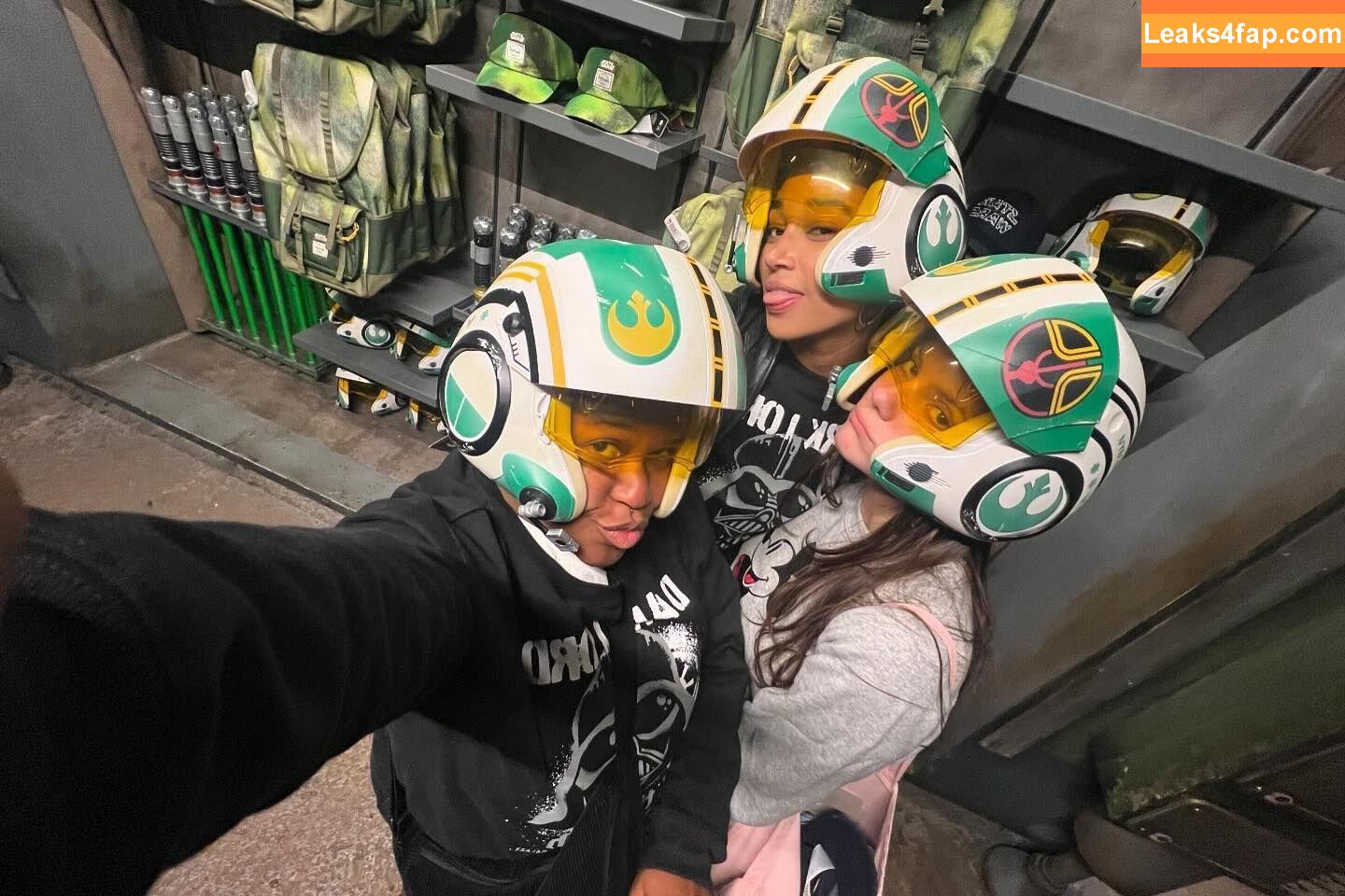 Dafne Keen / dafnekeen / lauradafne93 leaked photo photo #0464