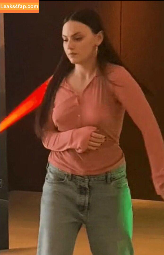 Dafne Keen / dafnekeen / lauradafne93 leaked photo photo #0550